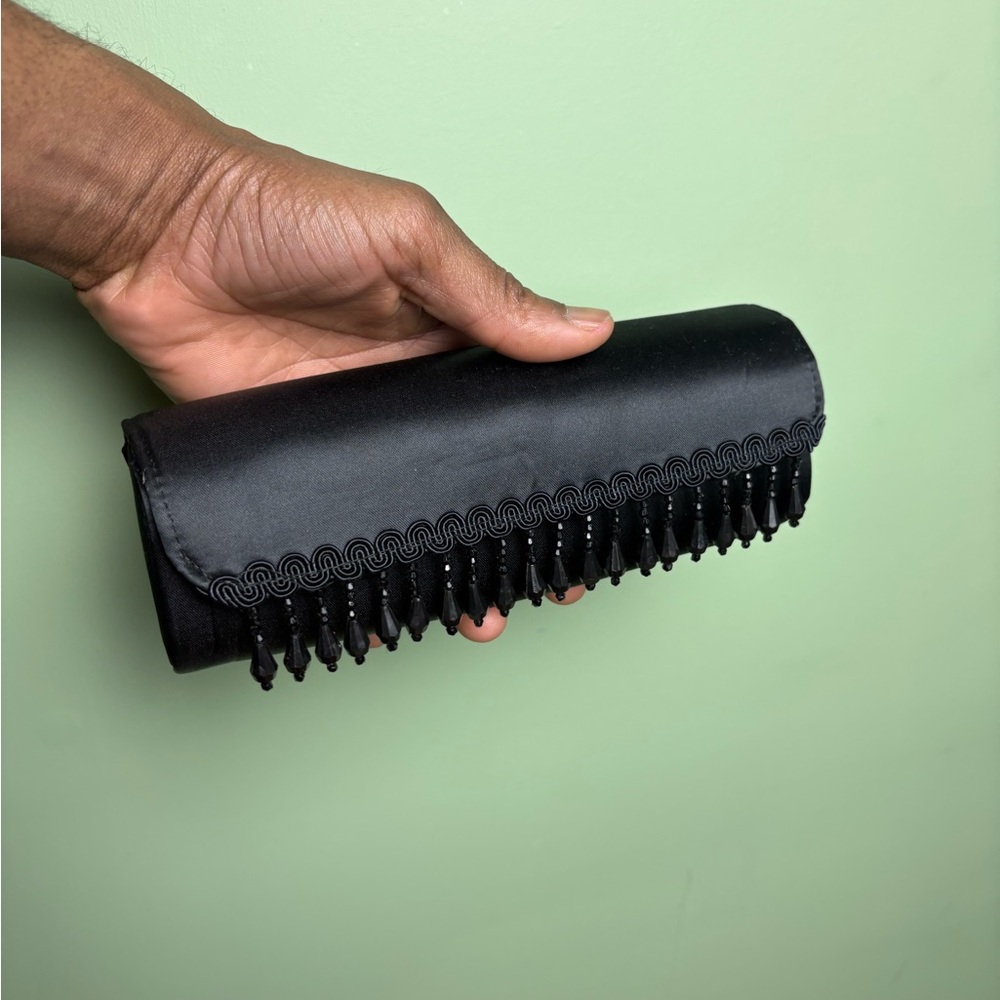 Black Beaded Flapper Clutch